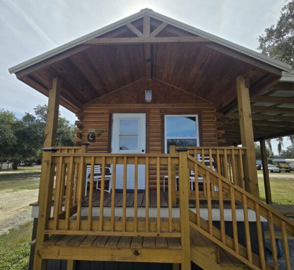 cabin-exterior-porch